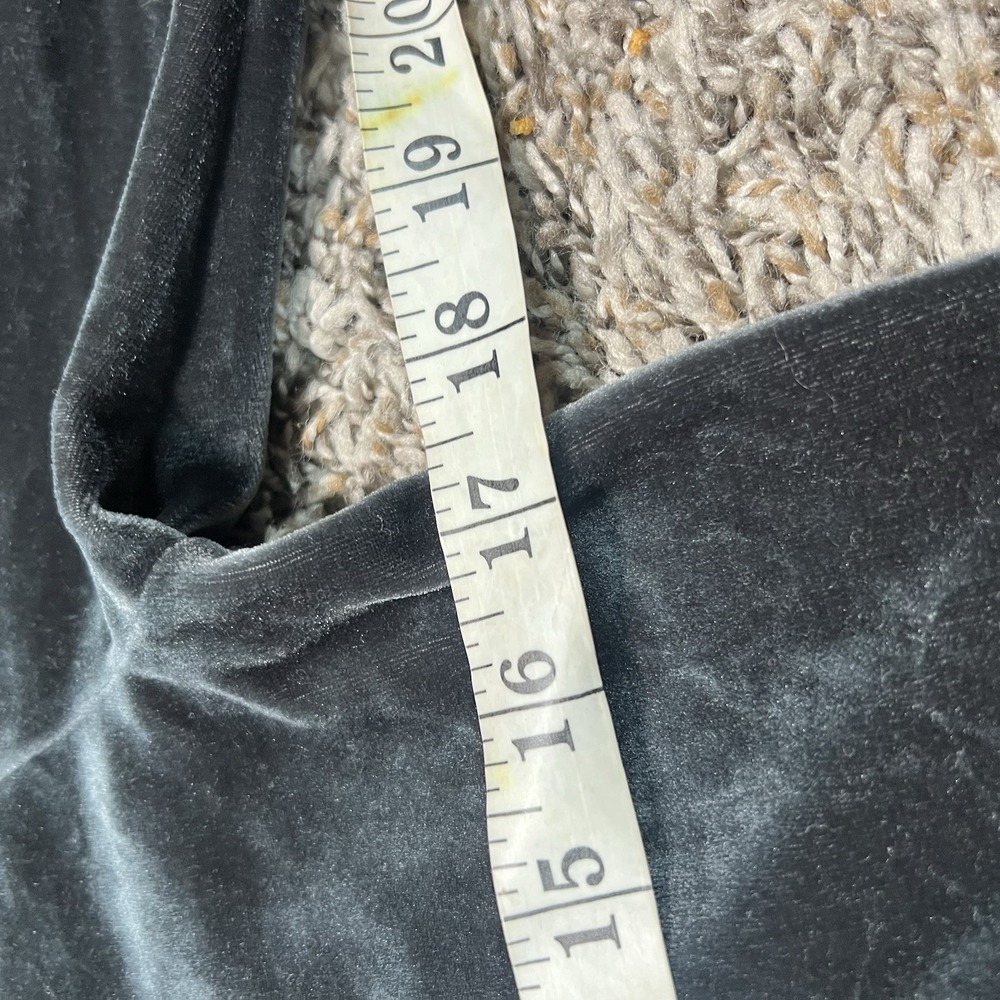 Nike Woman's Velour Zip Up Track Jacket Large 12-14 Gray Stripe Y2K Inspired - Picture 4 of 7